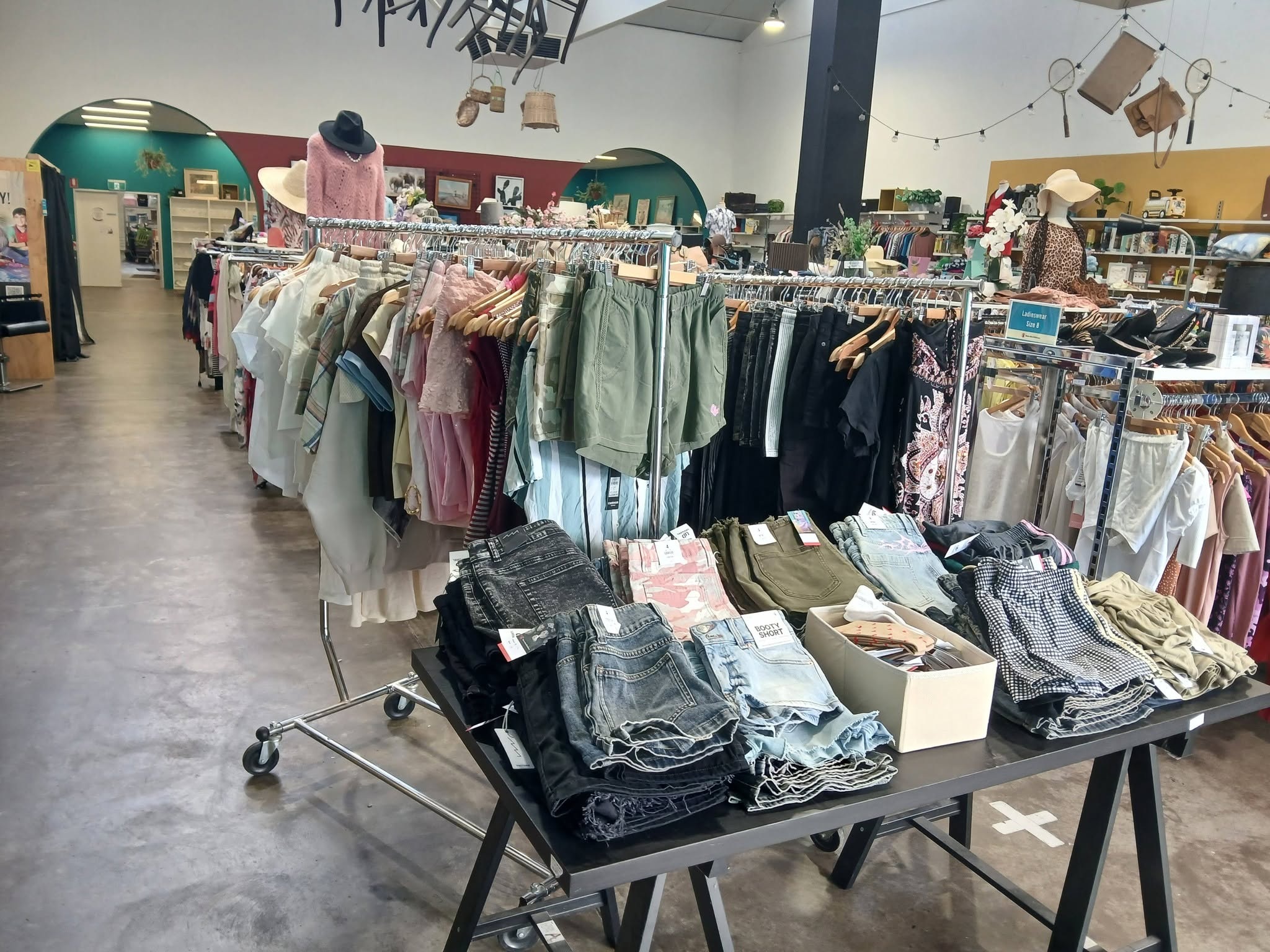 Save the Children Op Shop - Kidman Park